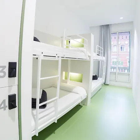 Sant Jordi Hostels Rock Palace-3